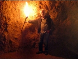 O realizador Joo Botelho nas grutas de Lapas