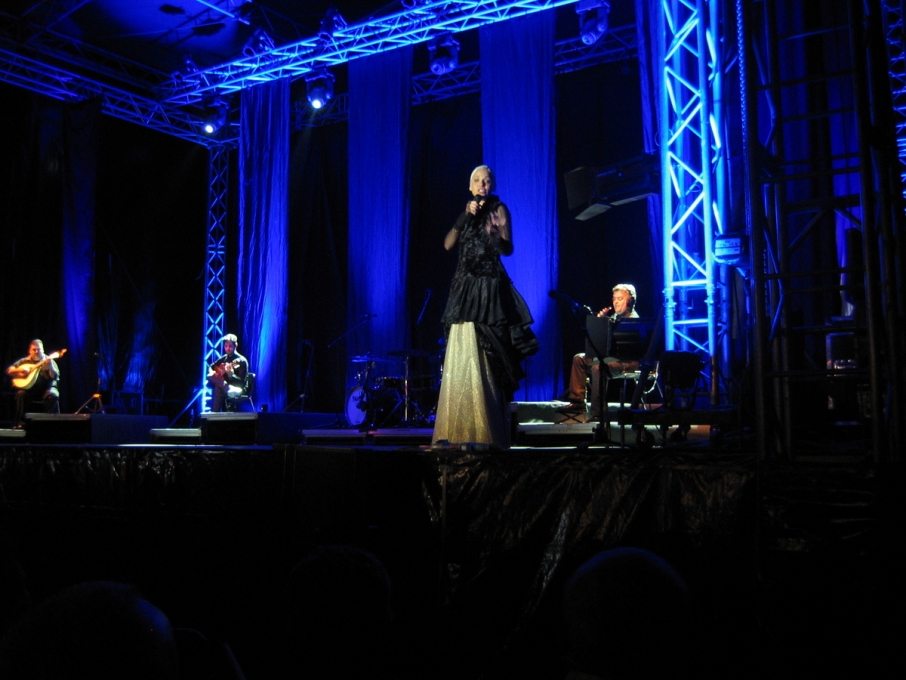 Marisa no abertura das festas de Abrantes